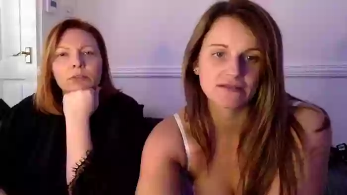 BabymommaxMilf