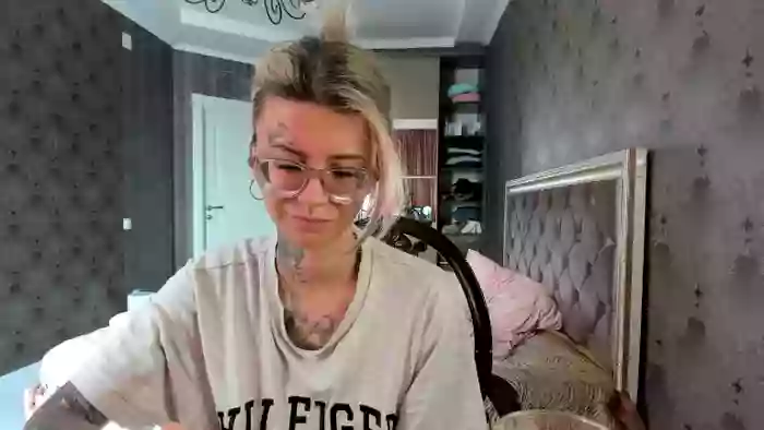 LilyDevelin