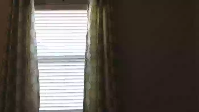 Lauren_Lewis