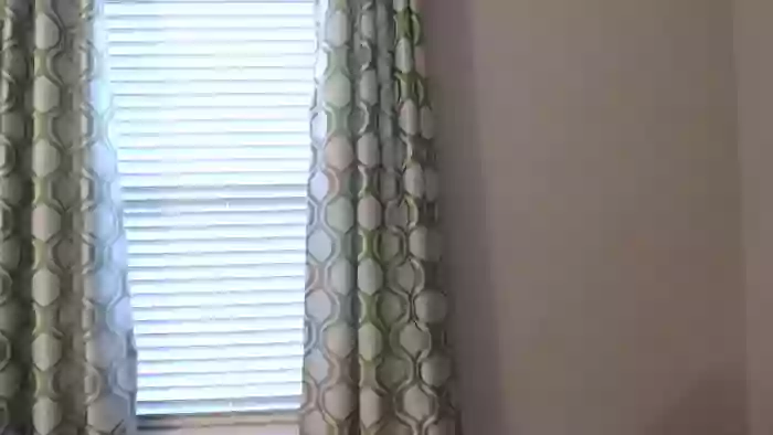 Lauren_Lewis