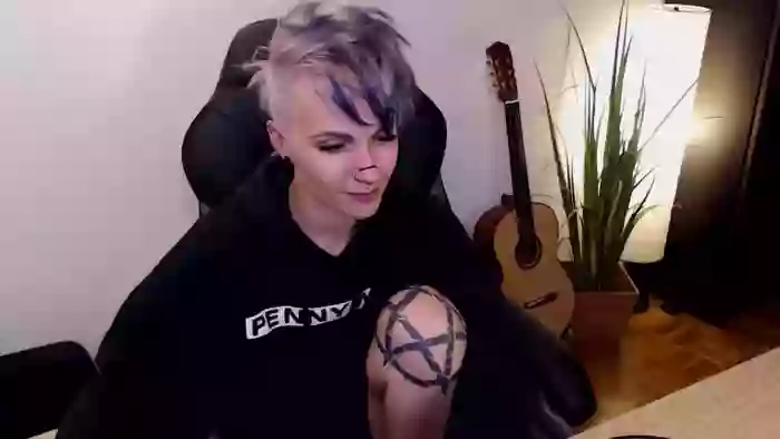 MaadHaatterX