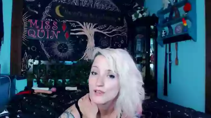 MissQuinCam