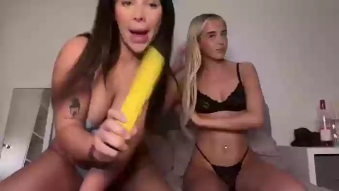 PrettyNaughtyLacey