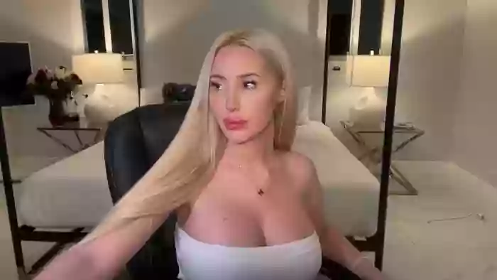 AmandaAndrewsxx