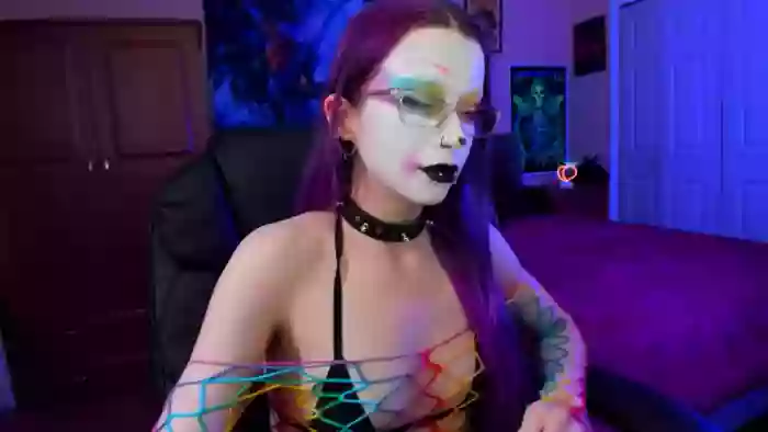 NikkiNorwalk