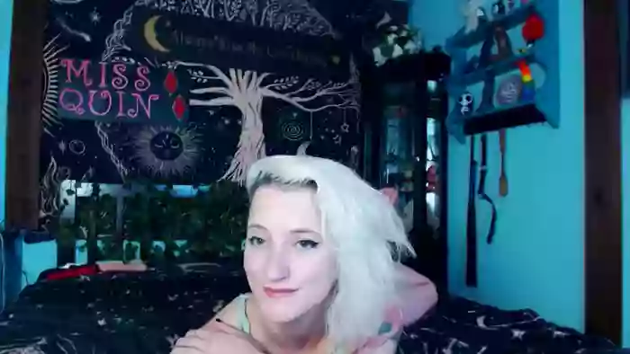 MissQuinCam