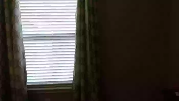 Lauren_Lewis