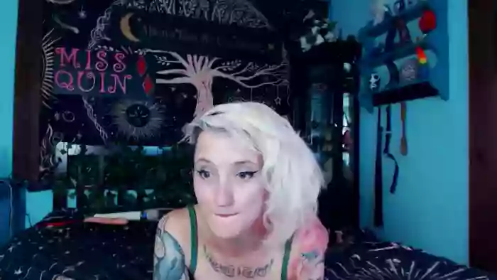 MissQuinCam