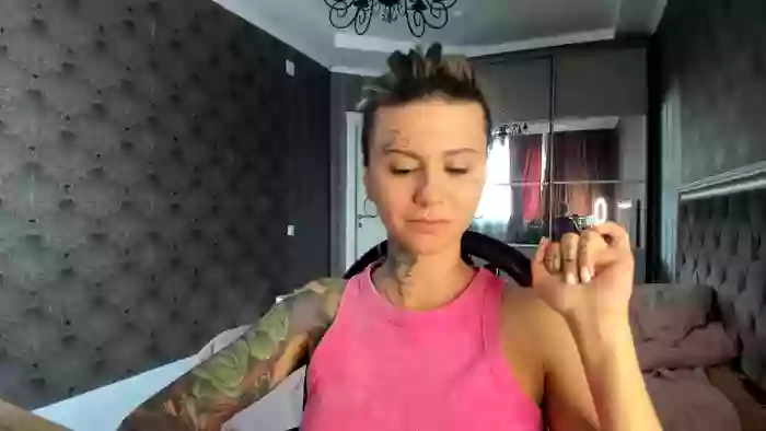 LilyDevelin