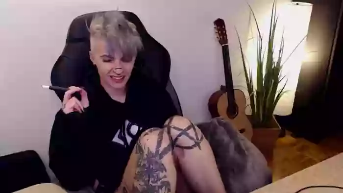 MaadHaatterX