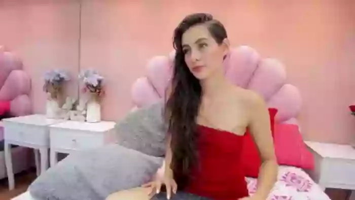 Greta_Petite