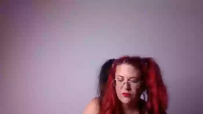 KinkyCorina