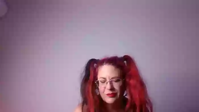 KinkyCorina