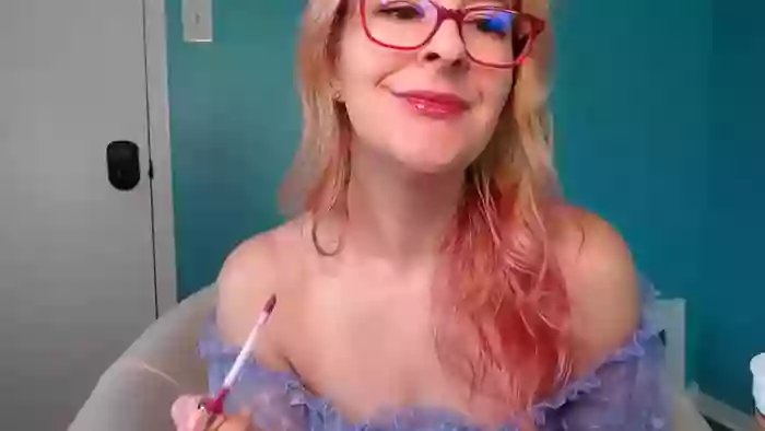 NadiaLayne