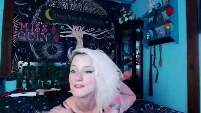 MissQuinCam