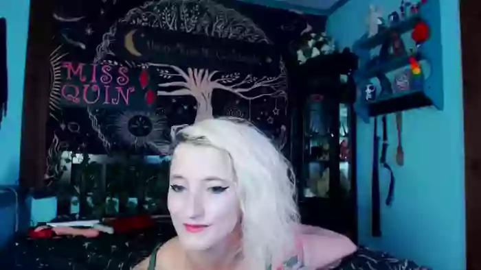 MissQuinCam