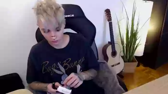 MaadHaatterX