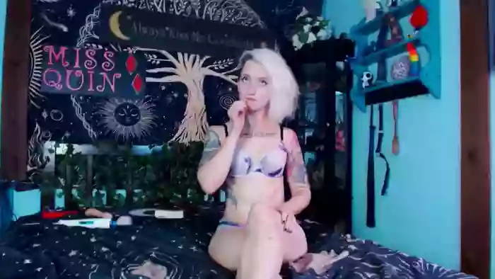 MissQuinCam