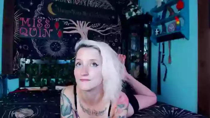 MissQuinCam