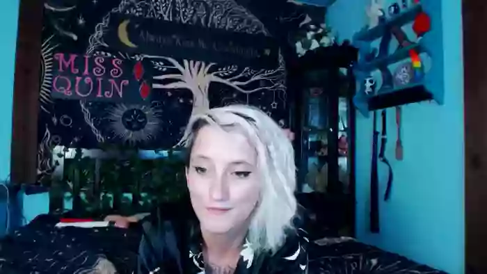 MissQuinCam