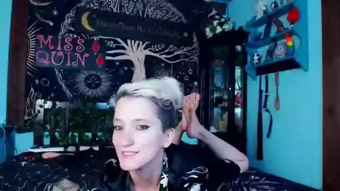 MissQuinCam