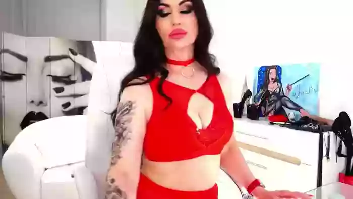 GoddessHelenaHot