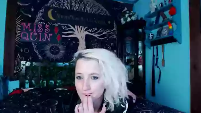 MissQuinCam