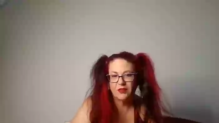 KinkyCorina