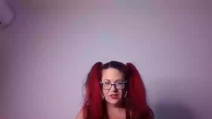 KinkyCorina