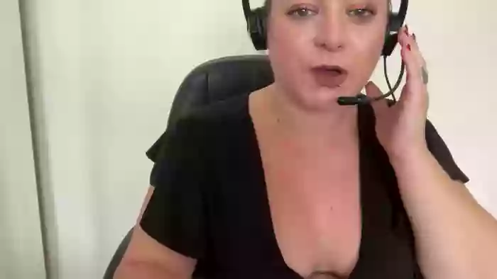 NaughtyWifeUK