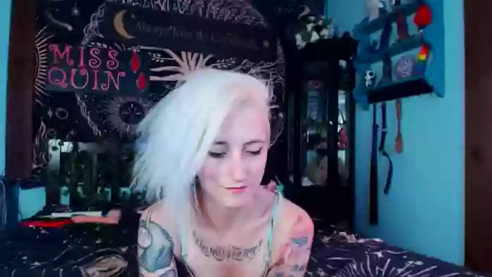 MissQuinCam