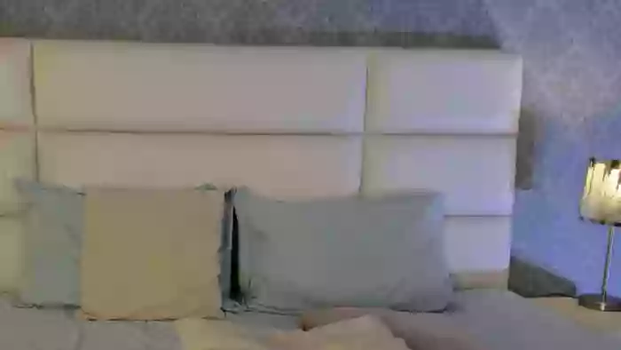 MiiaDecker