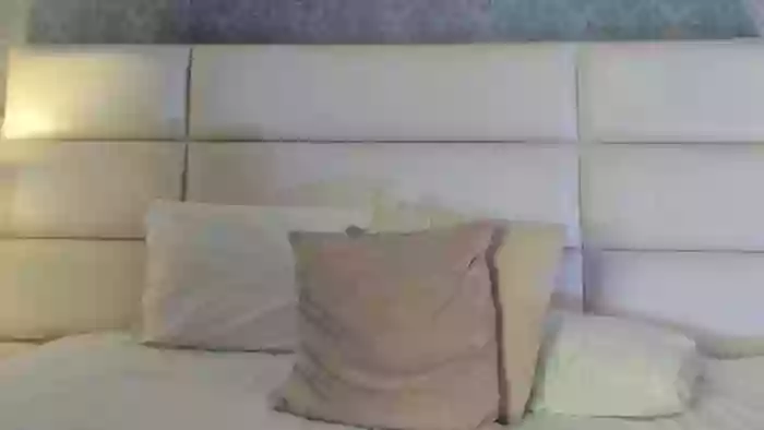 MiiaDecker