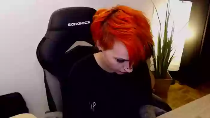 MaadHaatterX