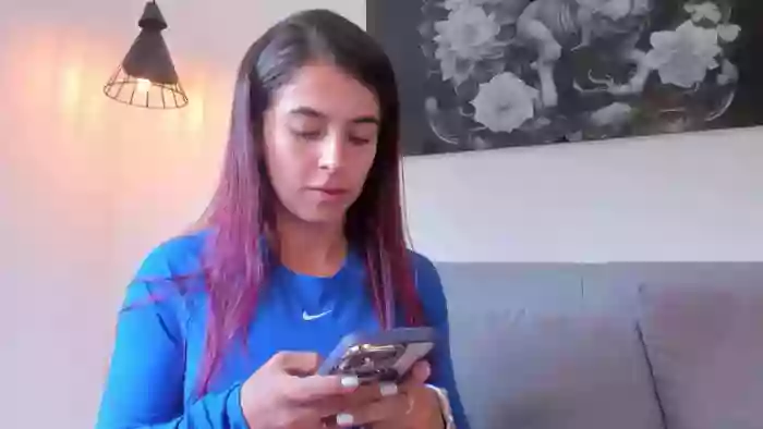 MacarenaEscobar27