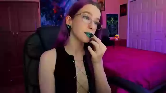 NikkiNorwalk