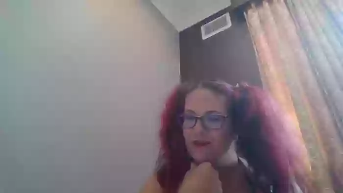 KinkyCorina