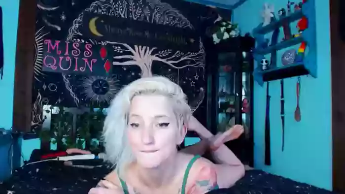 MissQuinCam