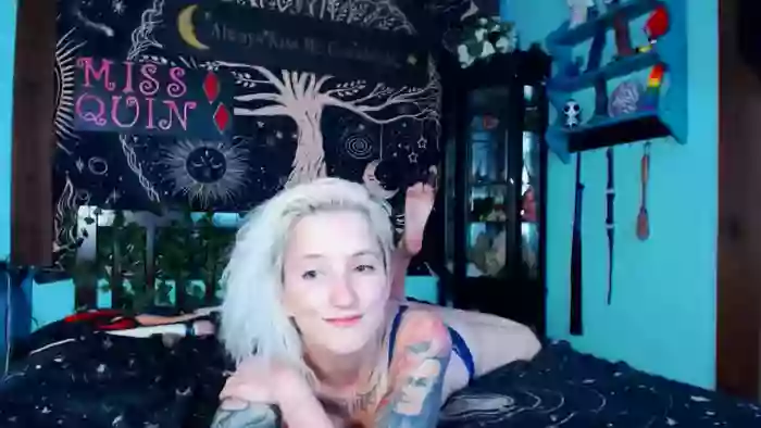 MissQuinCam