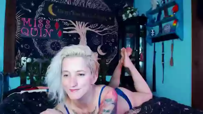 MissQuinCam