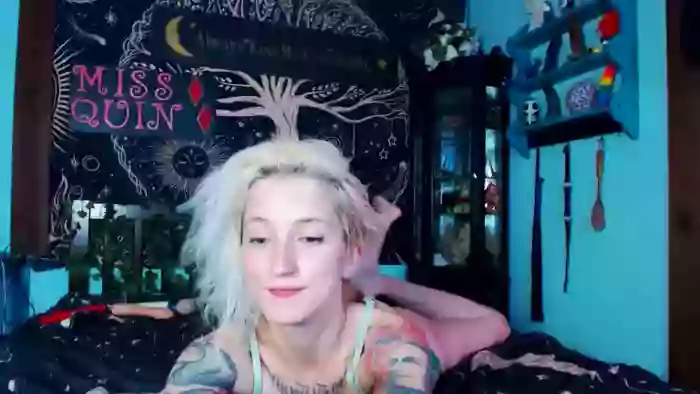 MissQuinCam