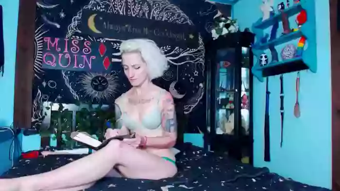 MissQuinCam