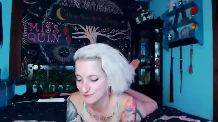 MissQuinCam