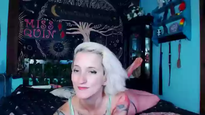 MissQuinCam