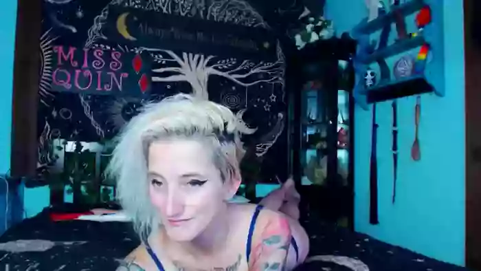 MissQuinCam
