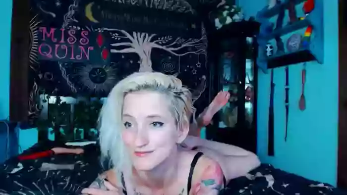 MissQuinCam