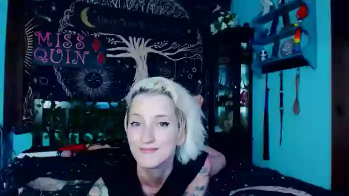 MissQuinCam