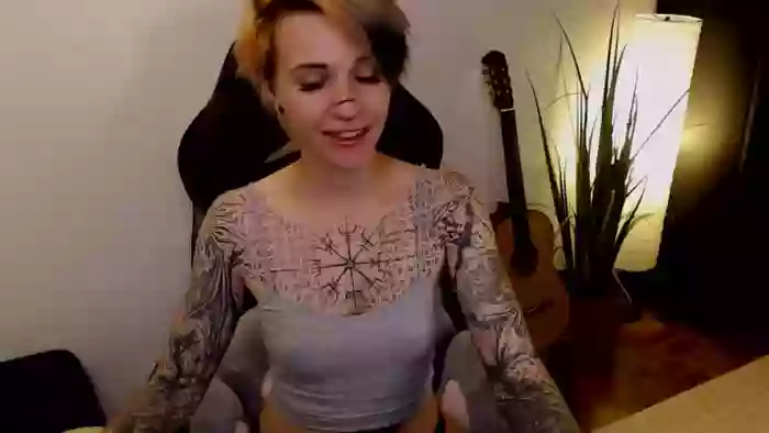 MaadHaatterX