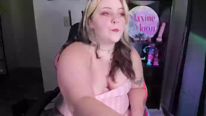 MaxineMoonxx