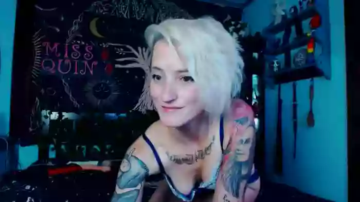 MissQuinCam